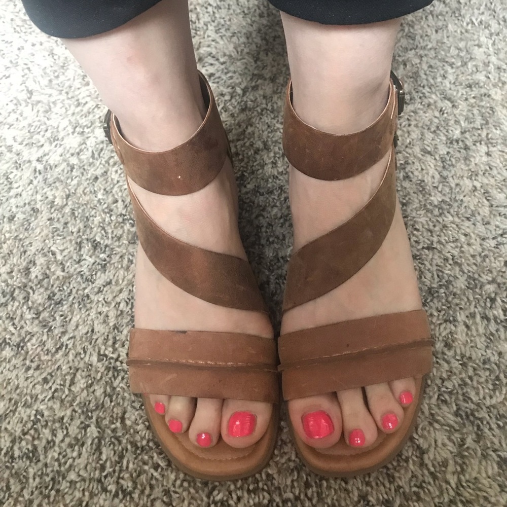 Leather sandals